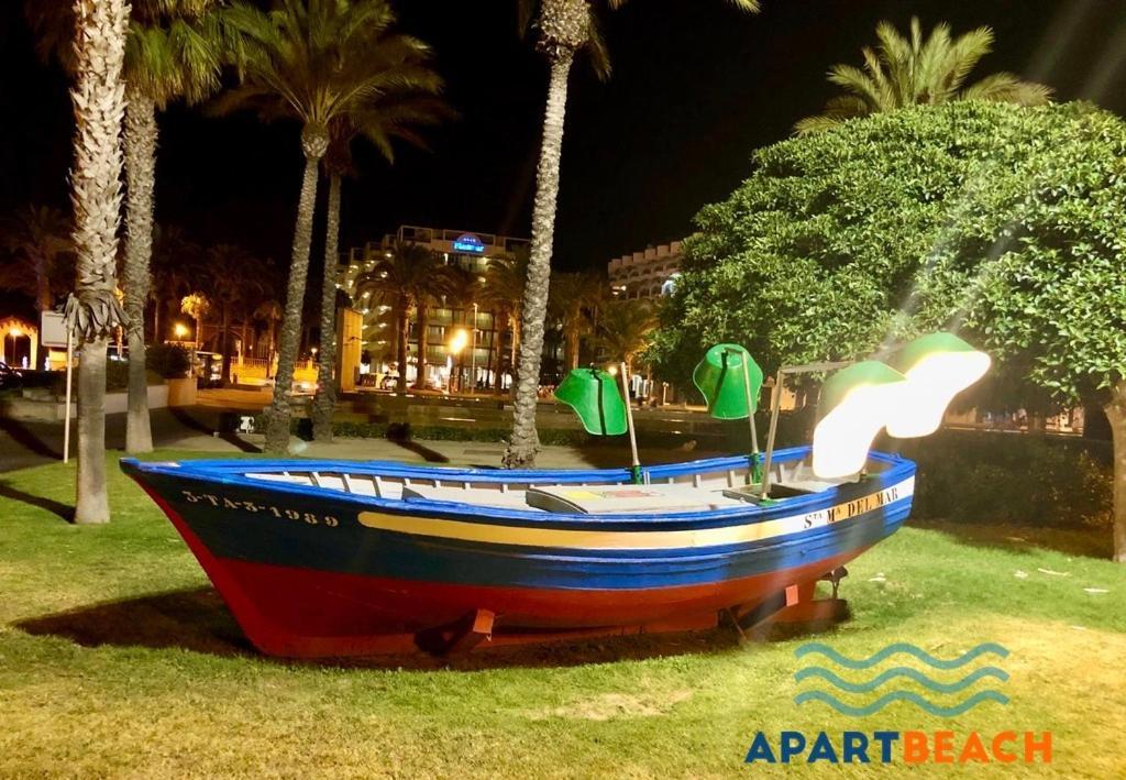 Apartbeach Novelty 3º Frente Playa Y Gran Terraza Salou Exteriér fotografie